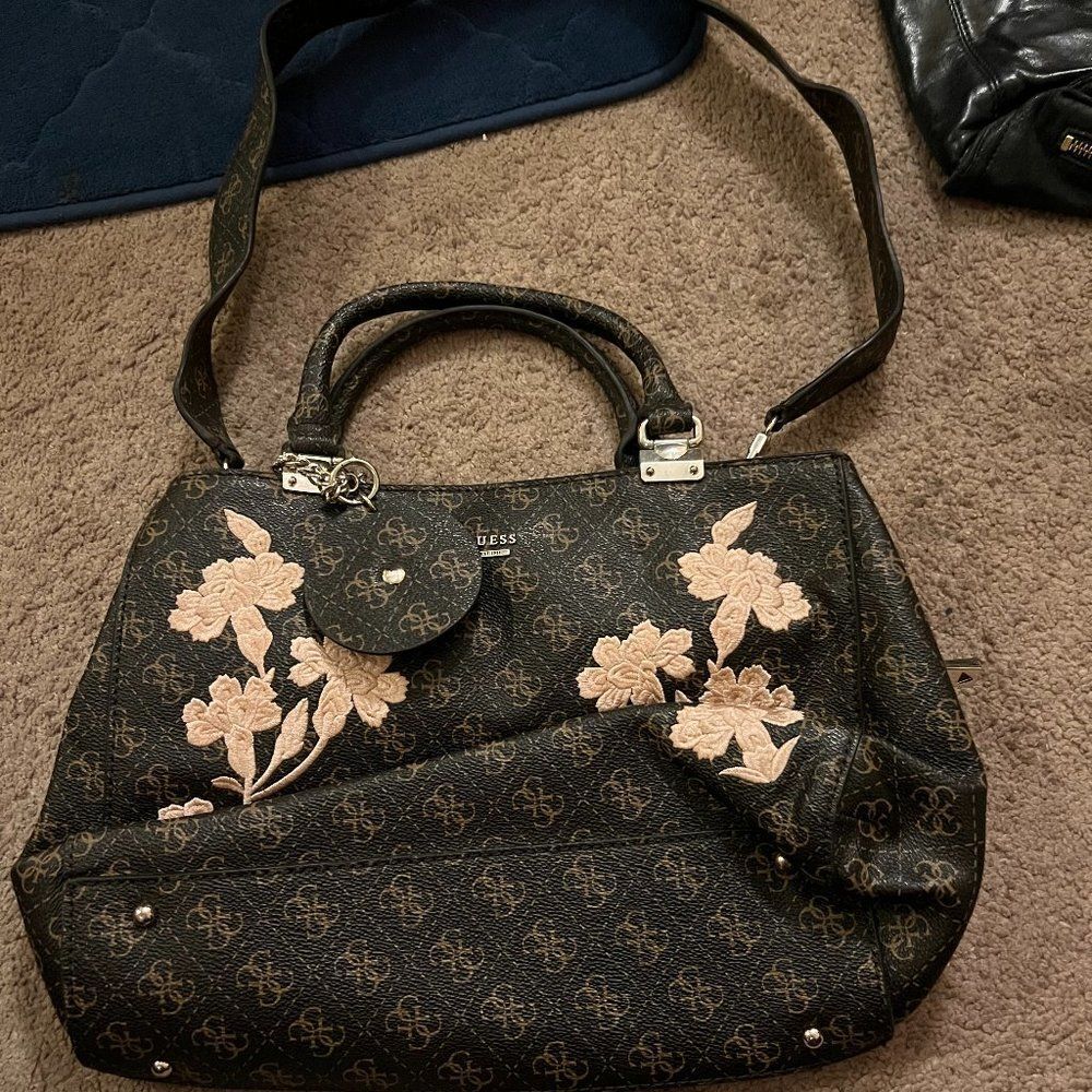 Guess large floral tote bag‎